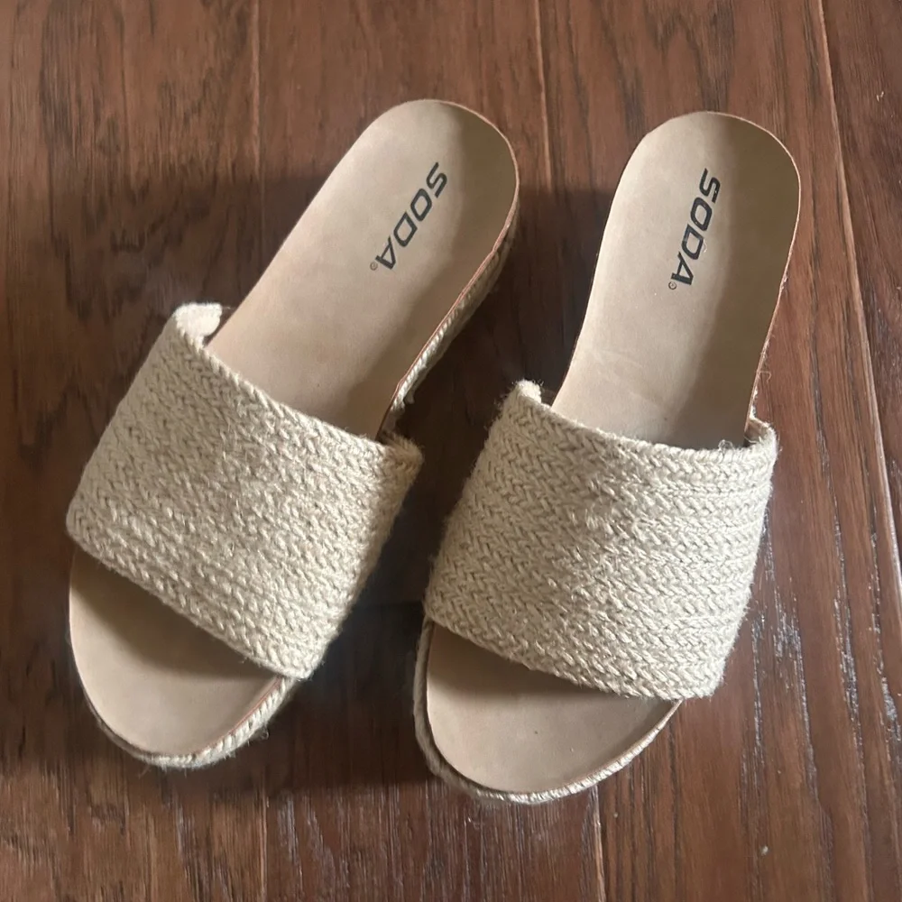 Soda Cream Espadrille Platform Slide